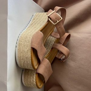 Nude pink colored Gianni Bini wedges!!!